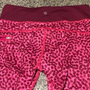 Lululemon size 8 crop